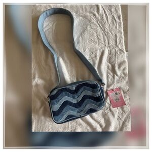 Blue Wave Pattern Crossbody Bag